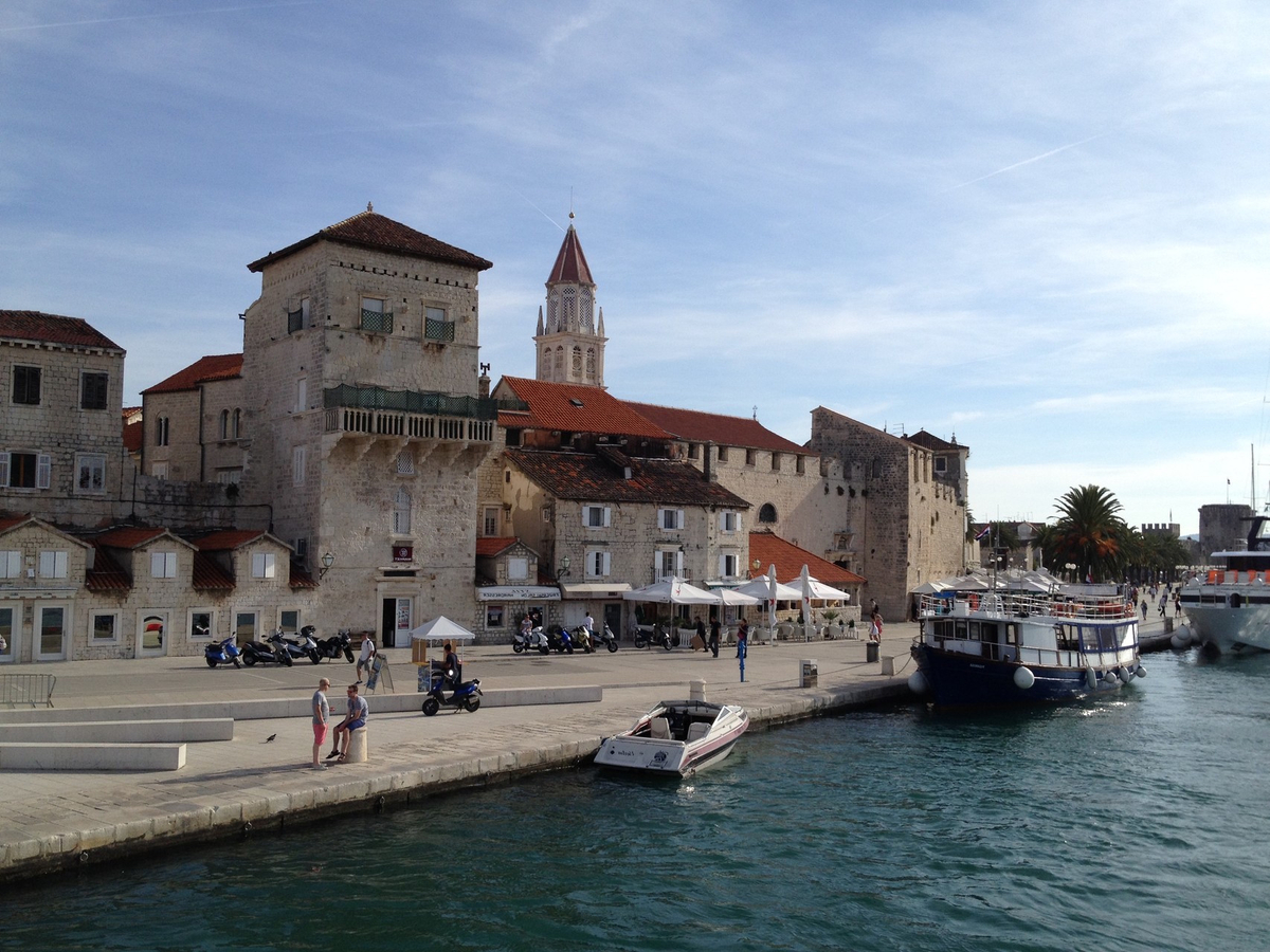 1453050049 1453050049